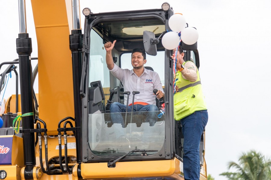 &iexcl;PROMESA CUMPLIDA! POOL DE MAQUINARIAS