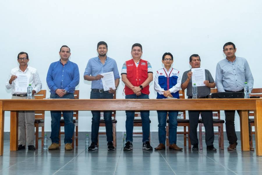 ALCALDE DE ALTO AMAZONAS, ROY SALDA&Ntilde;A, PARTICIPA EN LA MESA T&Eacute;CNICA PCM - FREDESAA - FEDEAGRAA