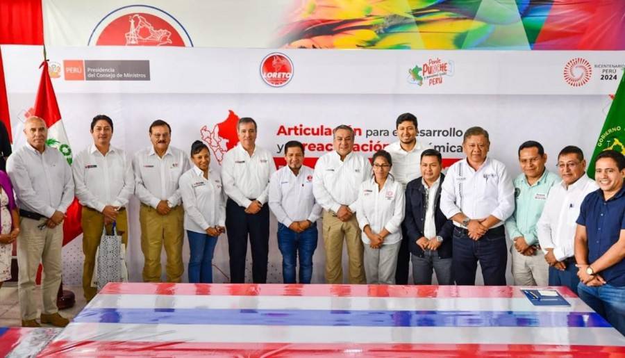 ALCALDE PARTICIP&Oacute; DE REUNI&Oacute;N DE TRABAJO CON MINISTROS Y GOBERNADOR