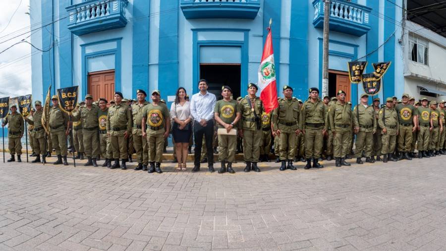 ALCALDE RECONOCE A MIEMBROS DE ASONADED - YGS