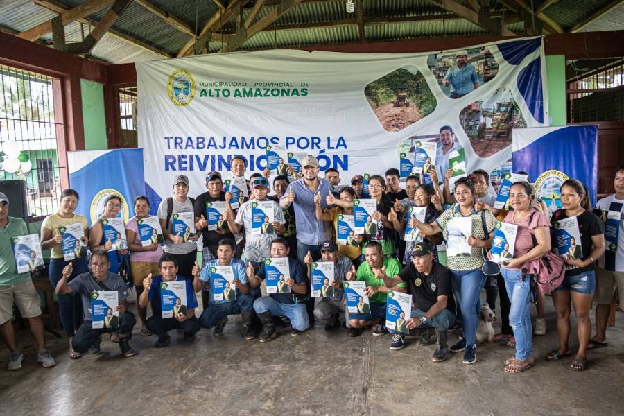 ALCALDE ROY SALDA&Ntilde;A ENTREGA M&Aacute;S DE 40 T&Iacute;TULOS DE PROPIEDAD EN EL CASER&Iacute;O NUEVA REFORMA