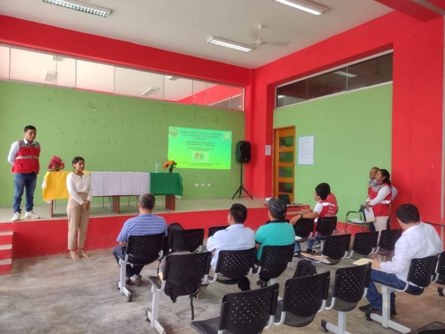 CAPACITACI&Oacute;N A JEFES DE OMAPED EN DISTRITOS LOCALES