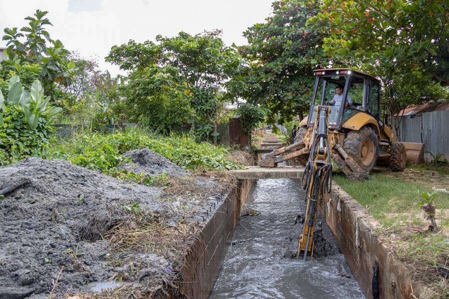 &iexcl;COMPROMISO CUMPLIDO! MPAA DESCOLMAT&Oacute; ALCANTARILLA DE BARRIO MIGUEL IR&Iacute;ZAR CAMPOS