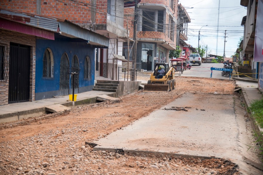 &iexcl;ESTAMOS MEJORANDO LAS PISTAS DEL BARRIO INDEPENDENCIA!