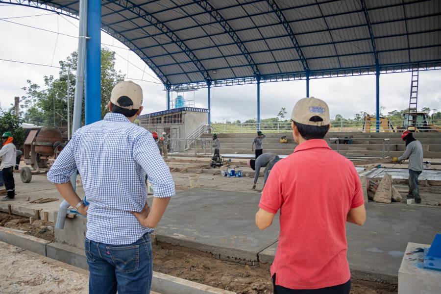 LA CONSTRUCCI&Oacute;N DE LA LOSA DEPORTIVA EN KM. 40 TIENE UN 80% DE AVANCE F&Iacute;SICO