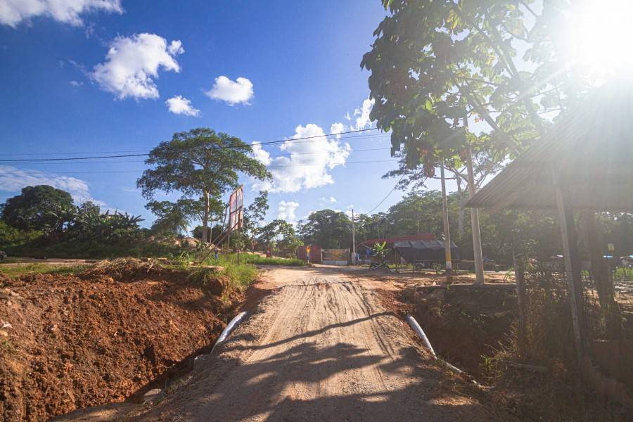 MPAA CONSTRUYE PUENTE ALCANTARILLA EN A.H. SANTA ROSA