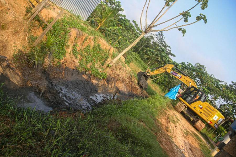 MPAA DESCOLMATA MEDIO KIL&Oacute;METRO EN QUEBRADA SHIMIYACU