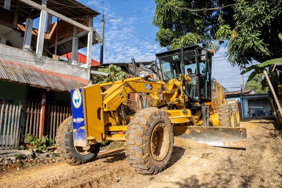 MPAA REALIZA MANTENIMIENTO DE CALLES EN BARRIO MORALILLOS Y LA FAVORITA