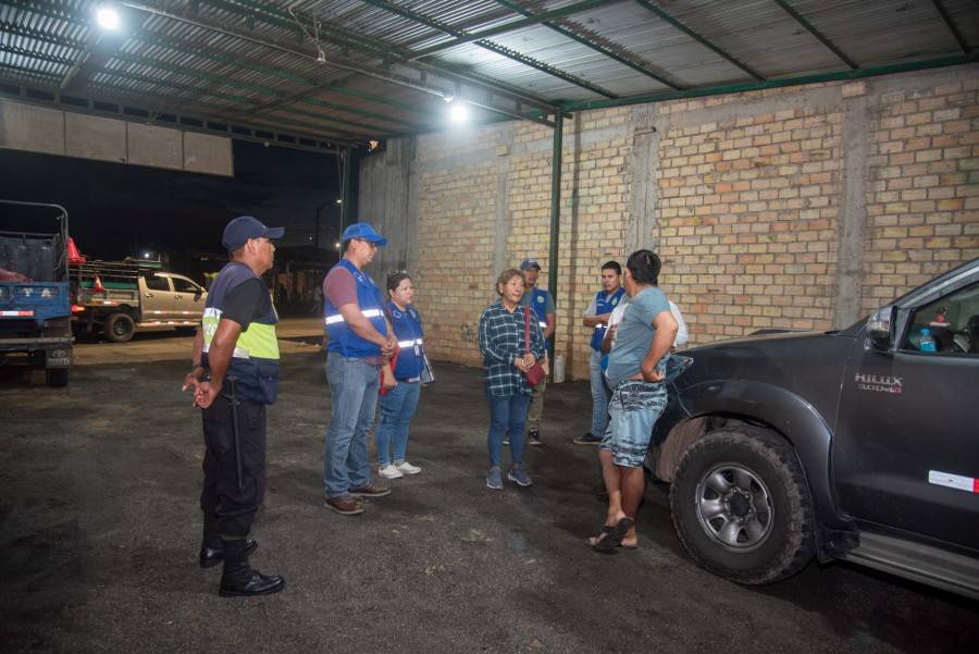 OPERATIVO TRIBUTARIO: VIGILANCIA DE IMPUESTO EN VEH&Iacute;CULOS RECIENTES