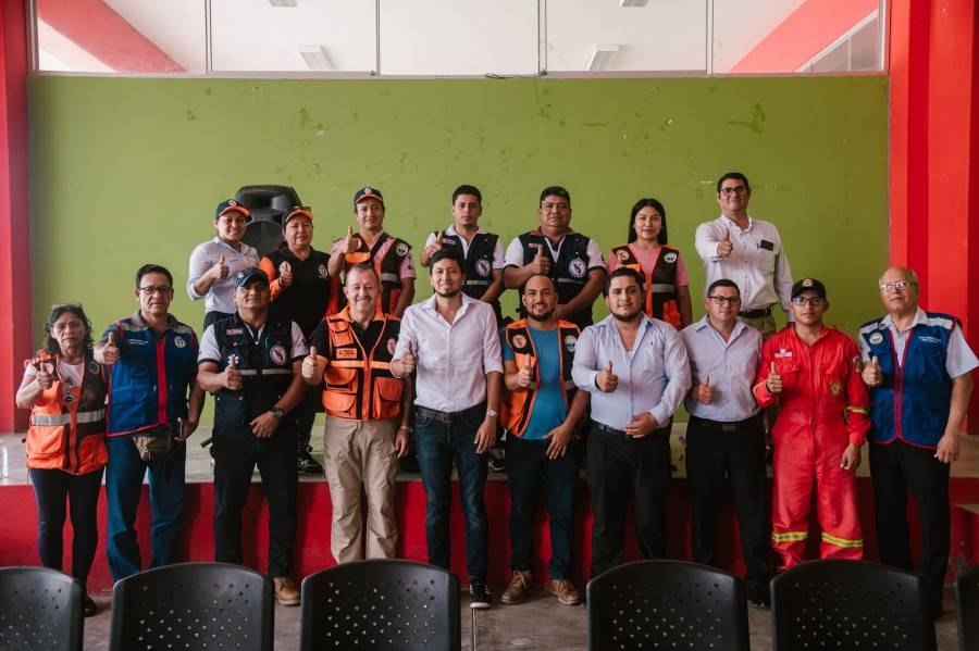 PLATAFORMA DE DEFENSA CIVIL Y GRUPO DE TRABAJO RECIBEN ASISTENCIA T&Eacute;CNICA POR PARTE DE INDECI