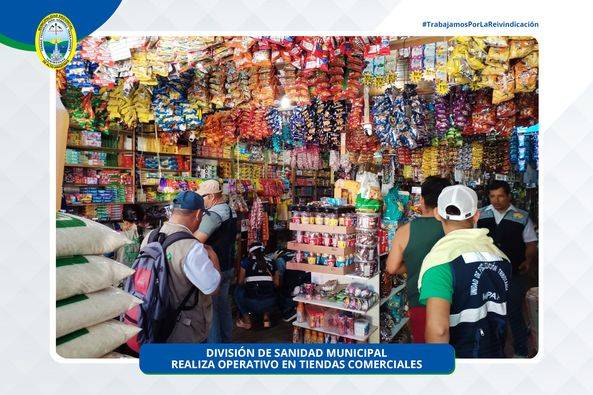 SANIDAD MUNICIPAL REALIZA OPERATIVO EN TIENDAS COMERCIALES