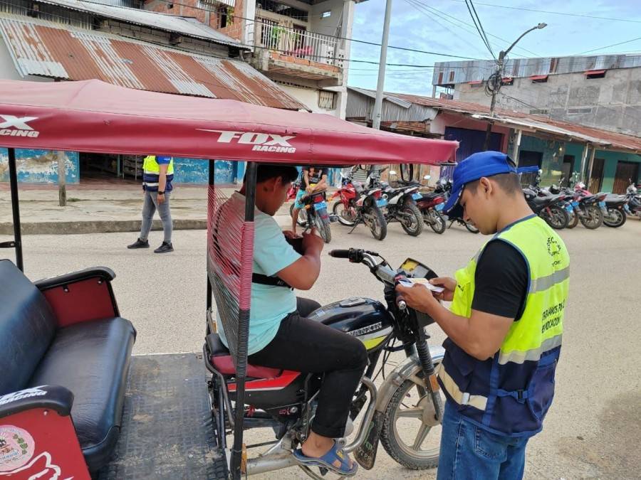&iexcl;SEGUIMOS TRABAJANDO EN LA FORMALIZACI&Oacute;N DE M&Aacute;S CONDUCTORES! &iexcl;LA SEGURIDAD VIAL SE VA FORTALECIENDO!
