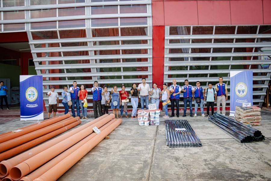 "TU ALCALDE TE ESCUCHA": ROY SALDA&Ntilde;A ENTREG&Oacute; MATERIALES DE CONSTRUCCI&Oacute;N